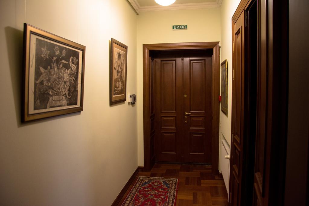 Hotel British Club Lemberg Exterior foto